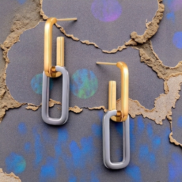 🆕️lMinimalist Chic Two Tone C Hoop Earrings 18K Gold Plated Stainless Steel - Picture 12 of 16